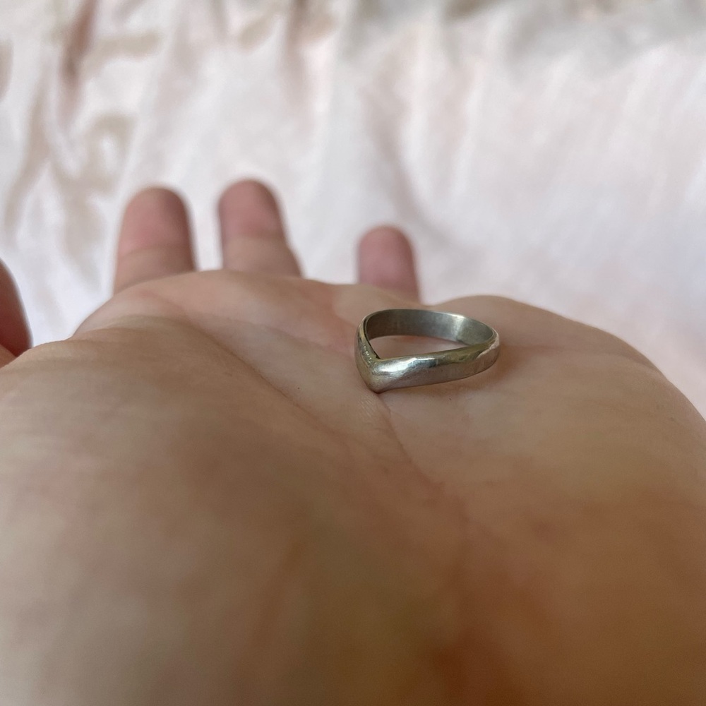 Jen’s Pirate Booty Midi Pinky Ring - Picture 3 of 6